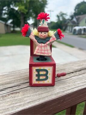 Bath & Body Works Red and Green Jack-in-the-Box Home Accent